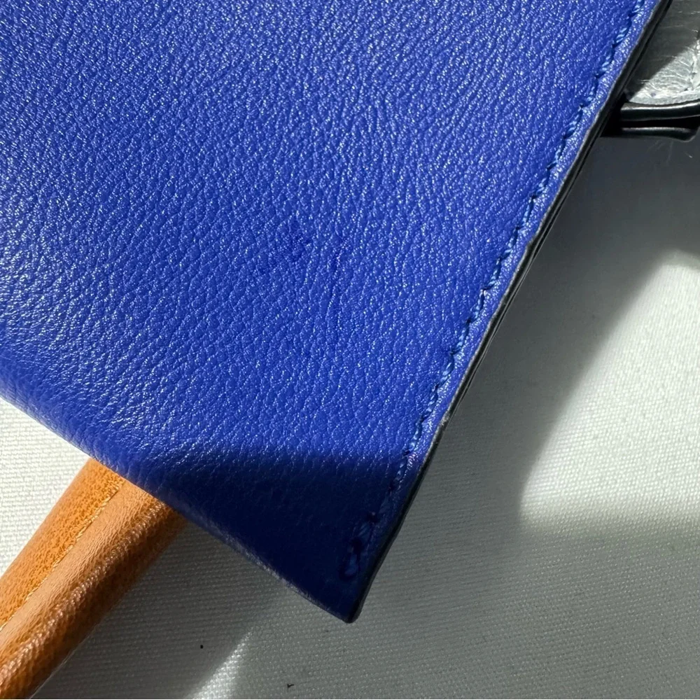 Louenhide Baby Bermuda Tote Bag Electric Blue - Picture 9 of 16